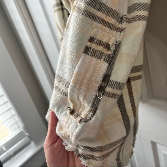 We The Free Flannel Shirt Women XS White Plaid Button Up Long Sleeve Boho - Picture 4 of 6